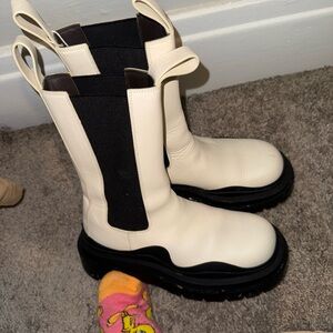Authentic Bottega Boot